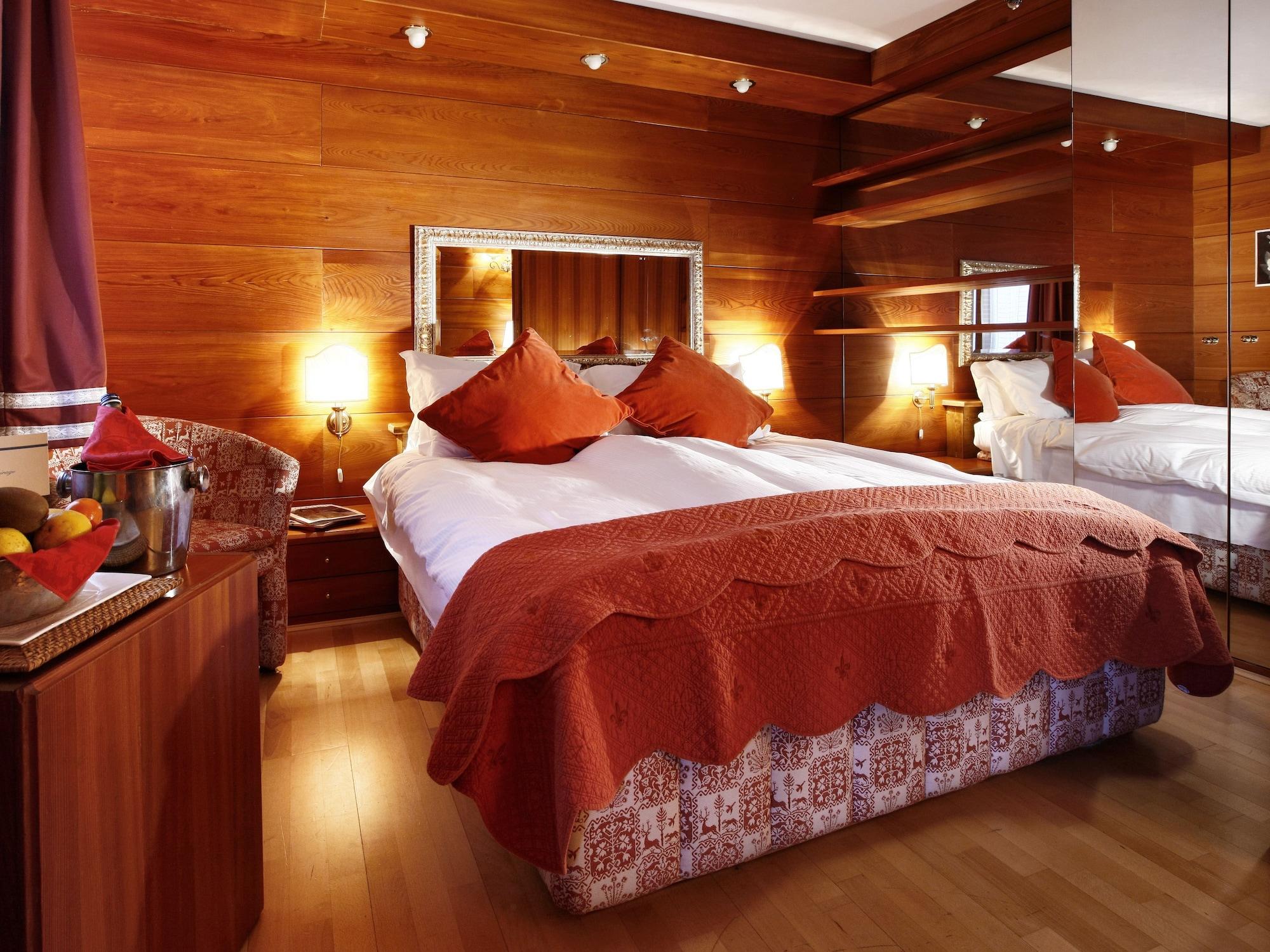 Hotel Mirage Cortina d'Ampezzo Bagian luar foto