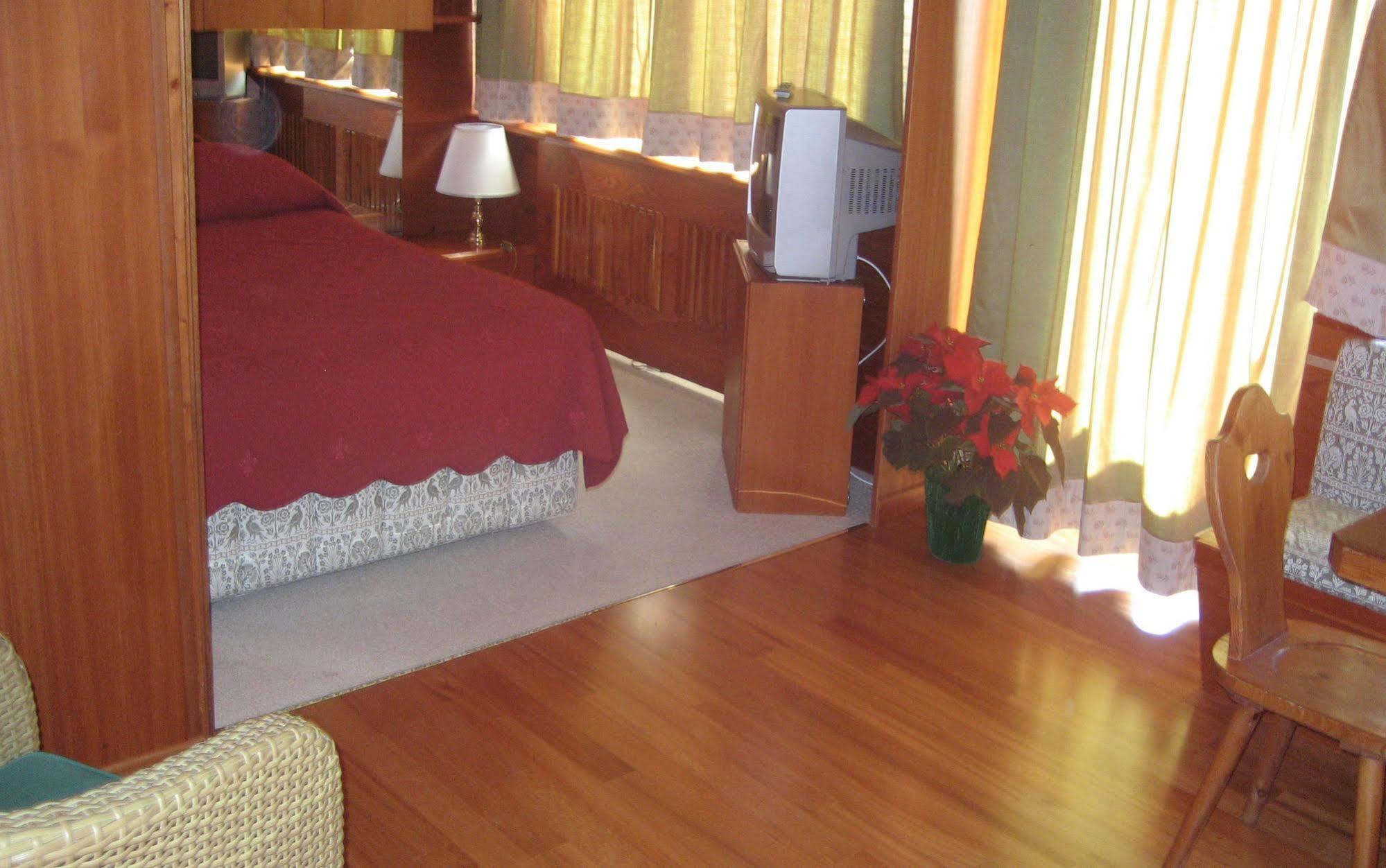 Hotel Mirage Cortina d'Ampezzo Bagian luar foto