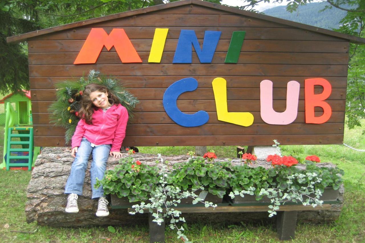 Hotel Mirage Cortina d'Ampezzo Bagian luar foto